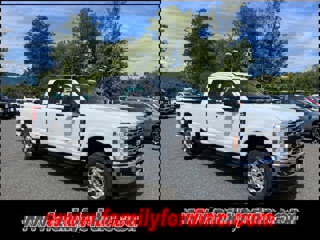 New 2026 Ford F350 XLT video 1