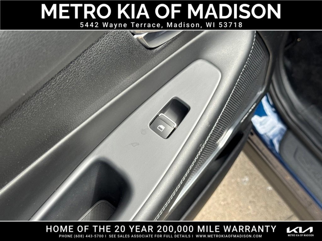 Used 2023 Hyundai Santa Fe SEL w/ Premium Package AWD/4WD image 26