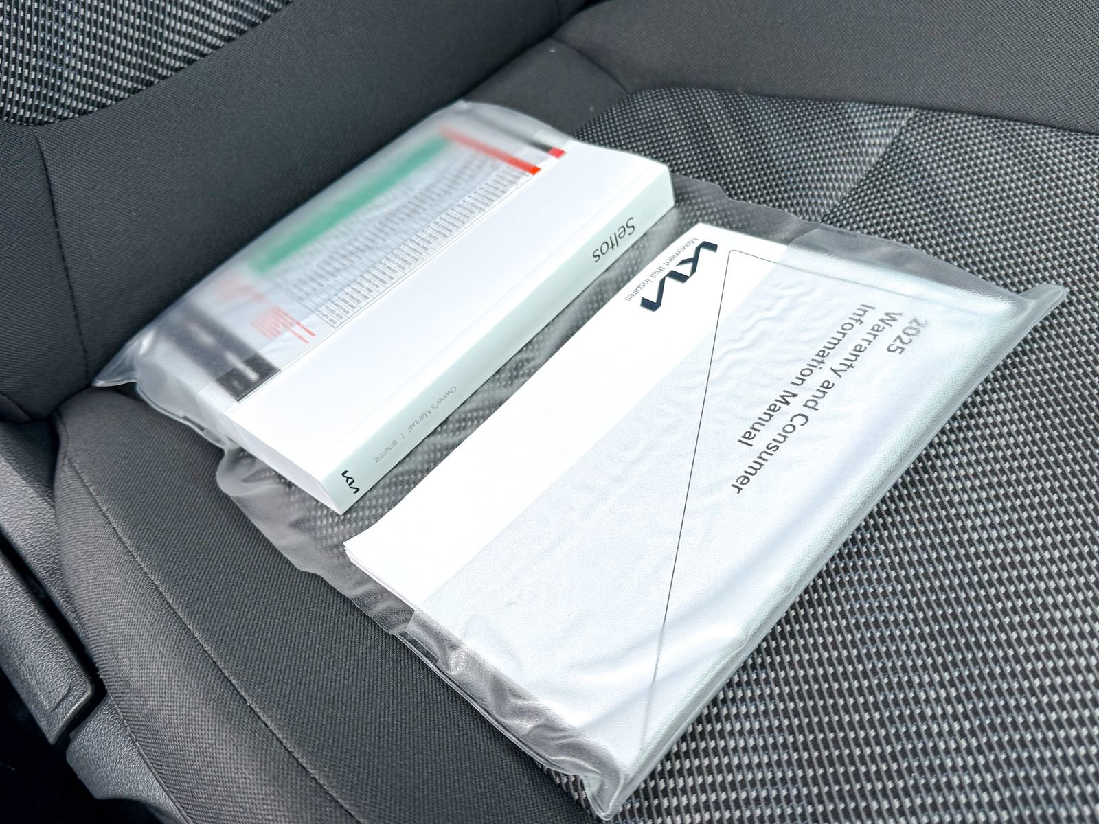 Certified 2025 Kia Seltos LX AWD/4WD image 14