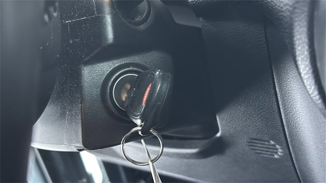 Used 2014 Jeep Wrangler Unlimited Sahara w/ Connectivity Group image 9