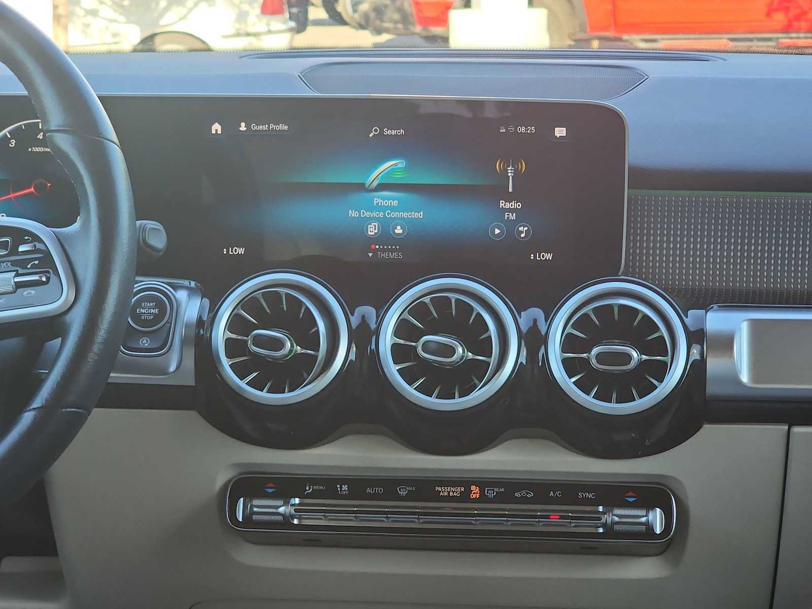 Used 2020 Mercedes-Benz GLB 250 image 26