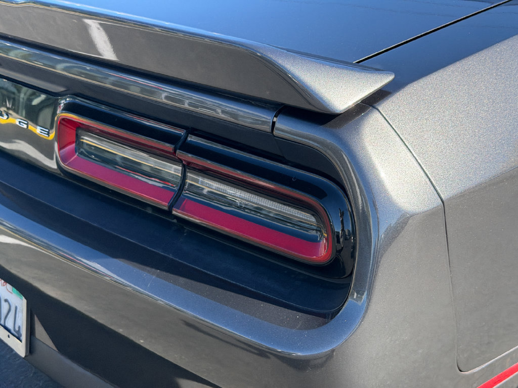 Used 2019 Dodge Challenger SXT RWD image 7