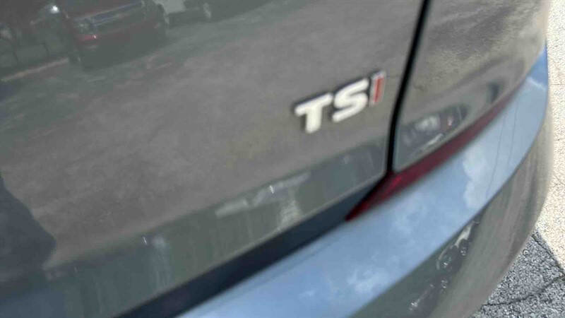 Used 2017 Volkswagen Passat 1.8T S image 20