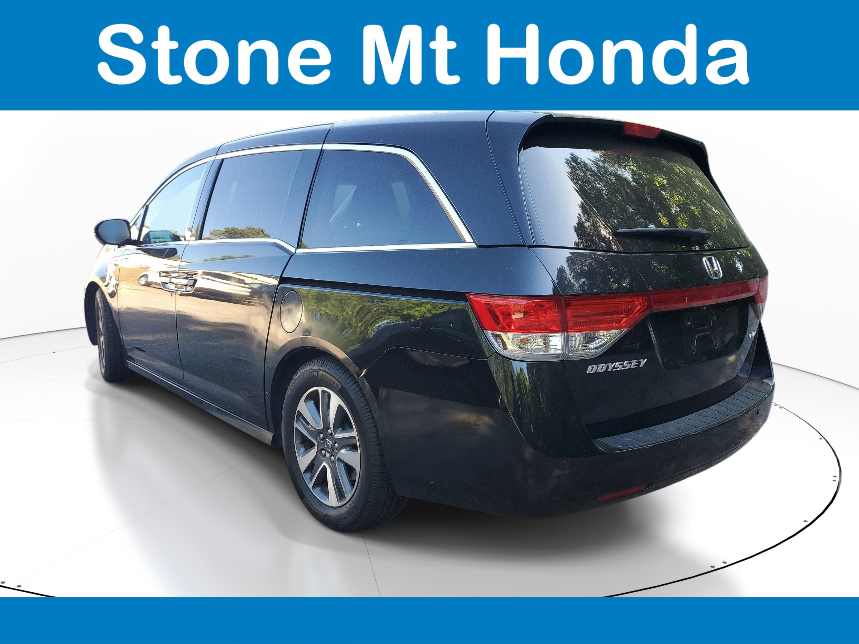 Used 2015 Honda Odyssey Touring Elite image 8