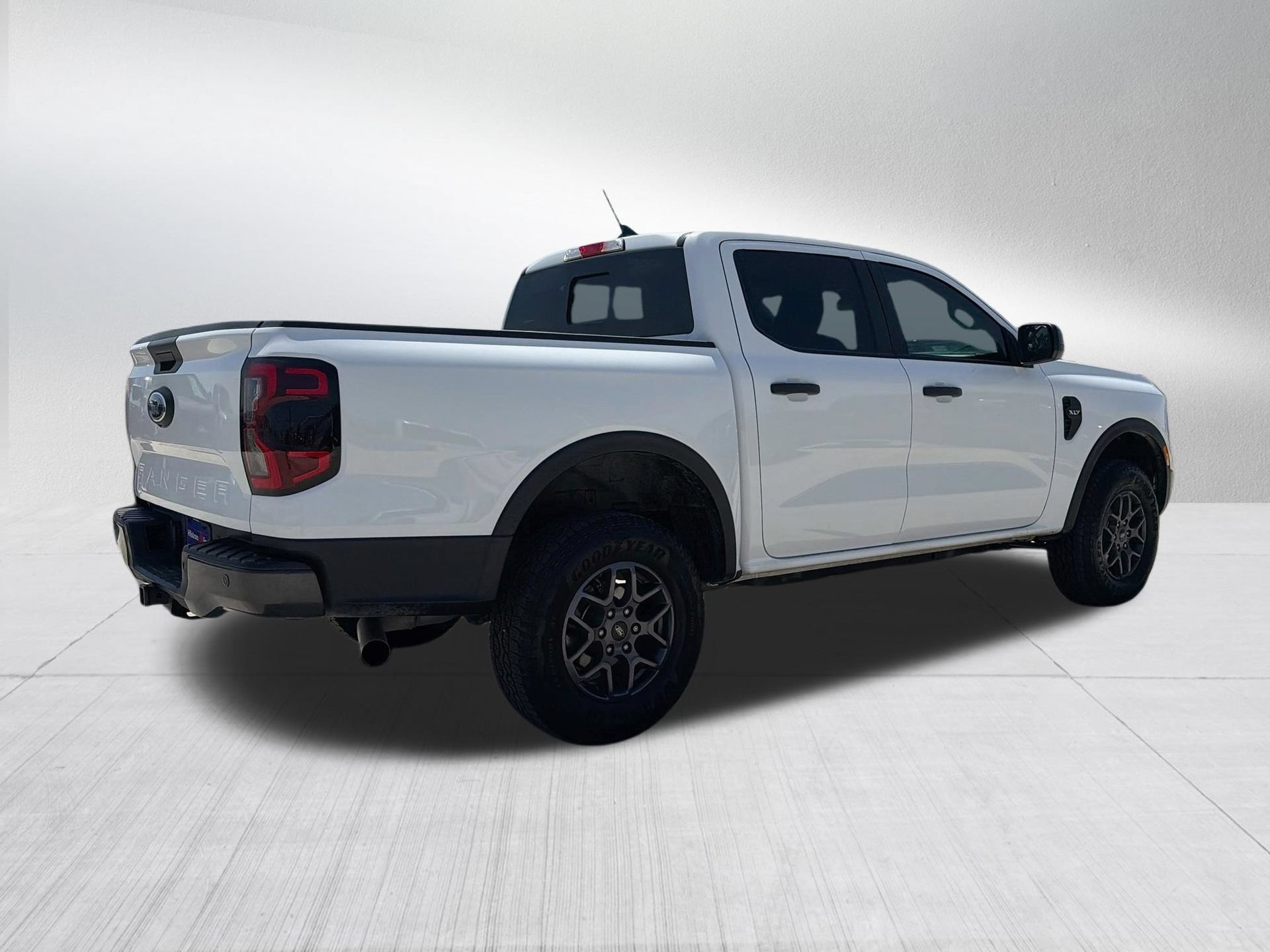 Used 2025 Ford Ranger XLT w/ Trailer Tow Package RWD image 7