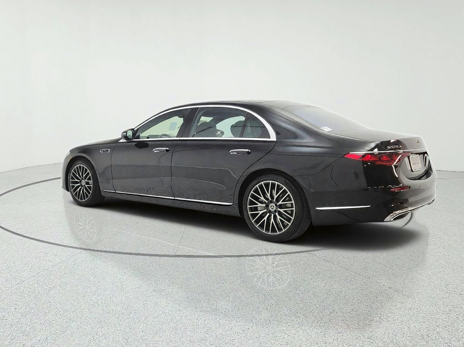 New 2027 Mercedes-Benz S 580 4MATIC Sedan image 7