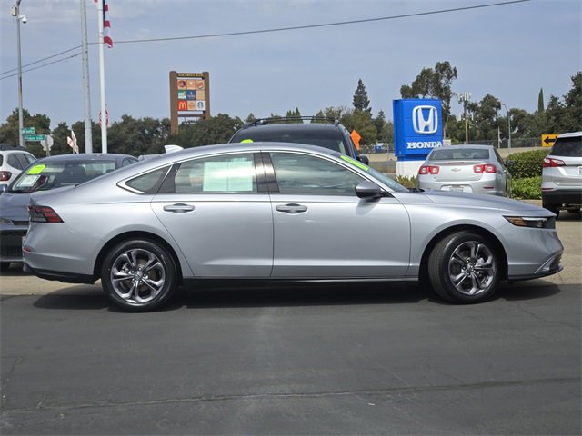 Used 2023 Honda Accord EX image 3