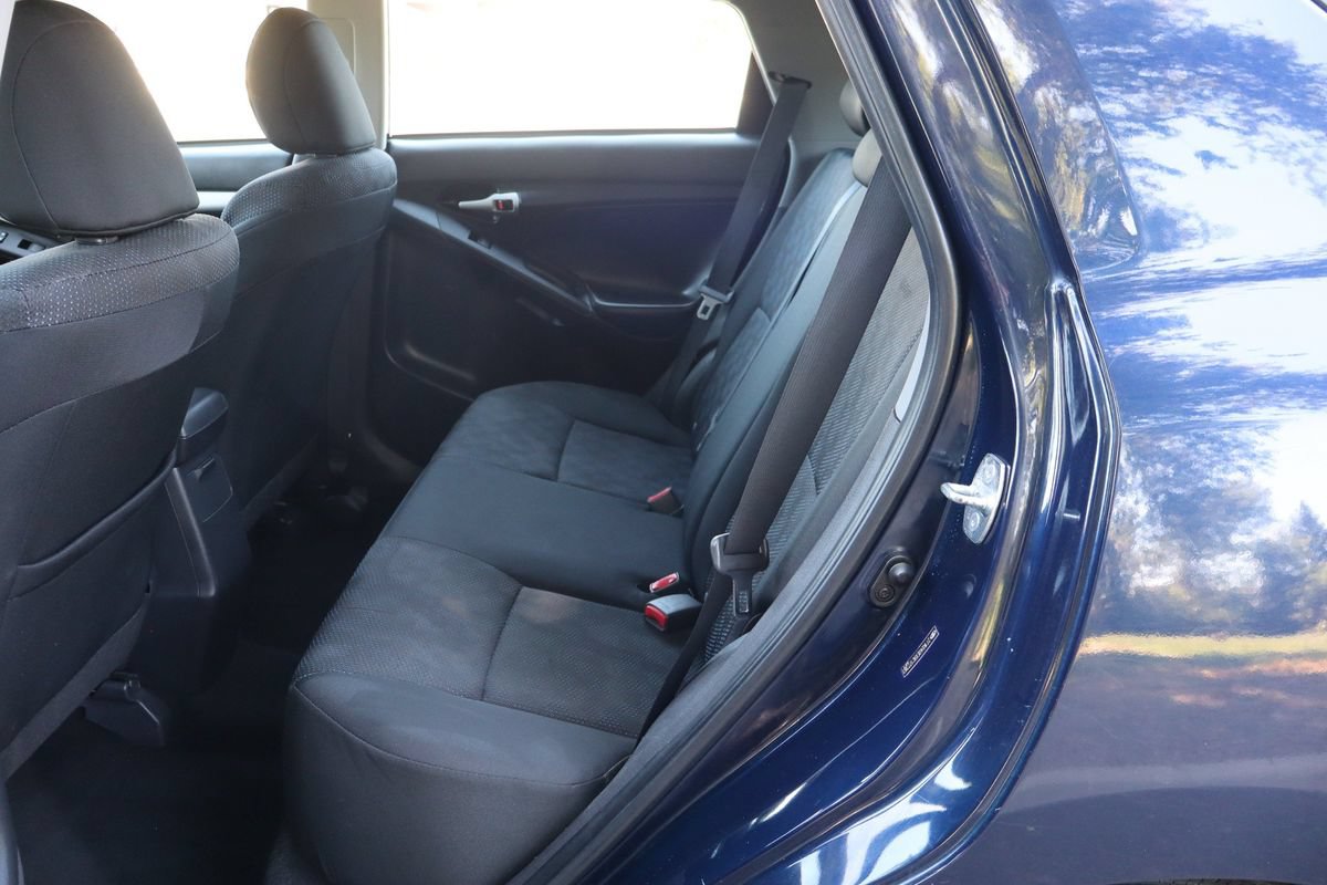 Used 2009 Toyota Matrix FWD image 20