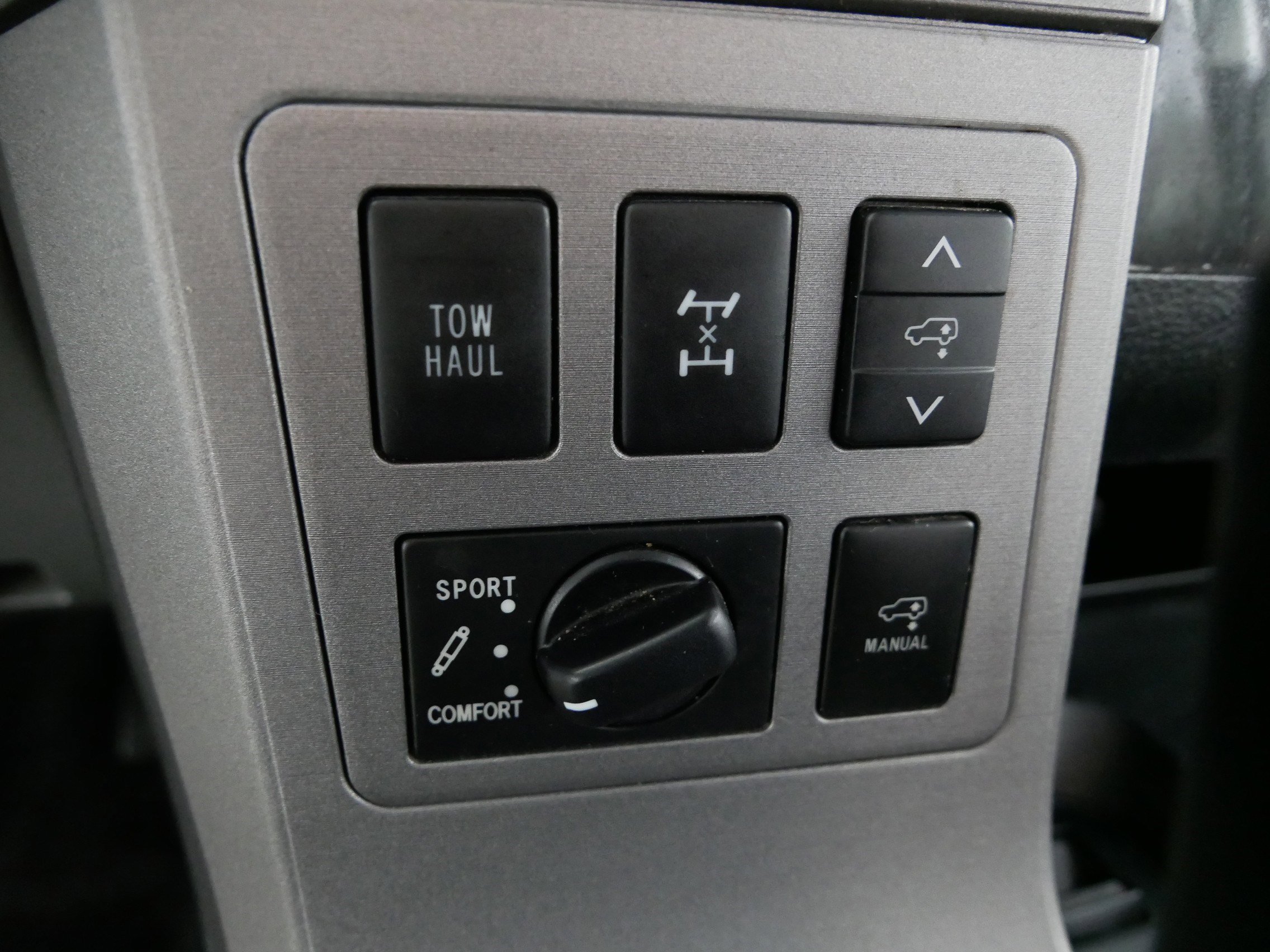 Used 2012 Toyota Sequoia Platinum image 27