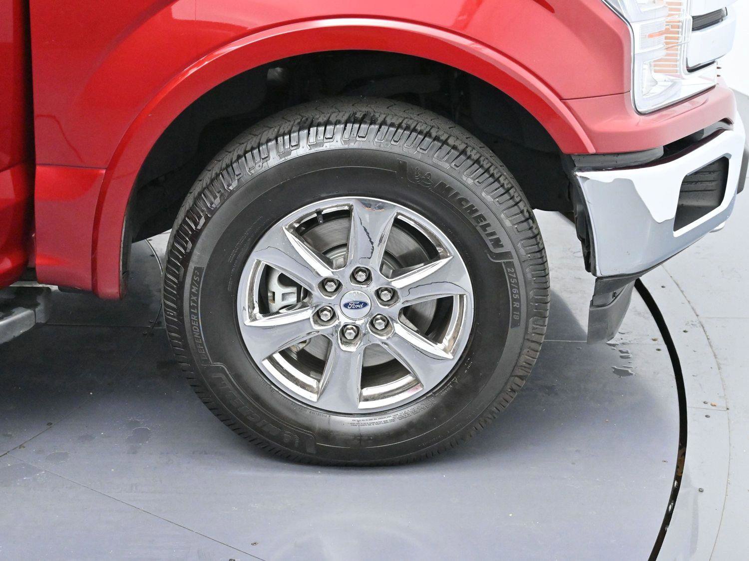 Used 2019 Ford F150 Lariat w/ Equipment Group 502A Luxury image 34