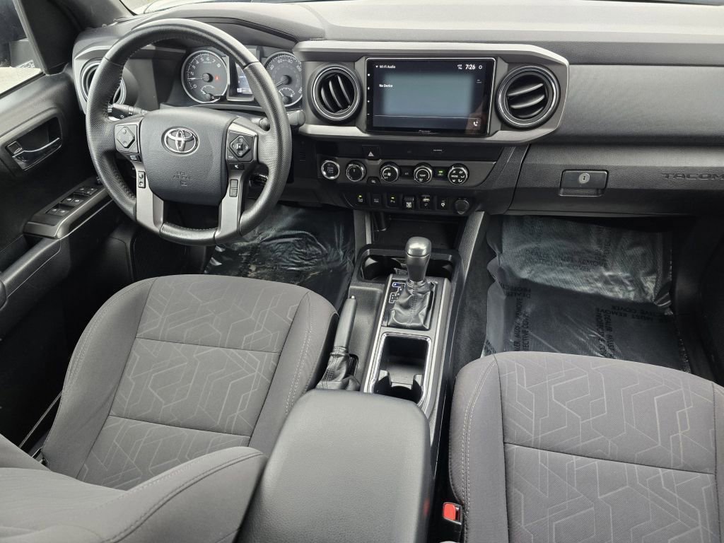 Used 2019 Toyota Tacoma TRD Off-Road w/ Technology Package AWD/4WD image 30