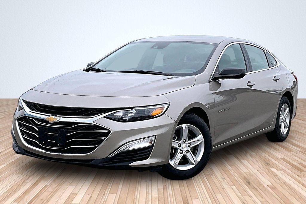 Used 2024 Chevrolet Malibu LS FWD image 1