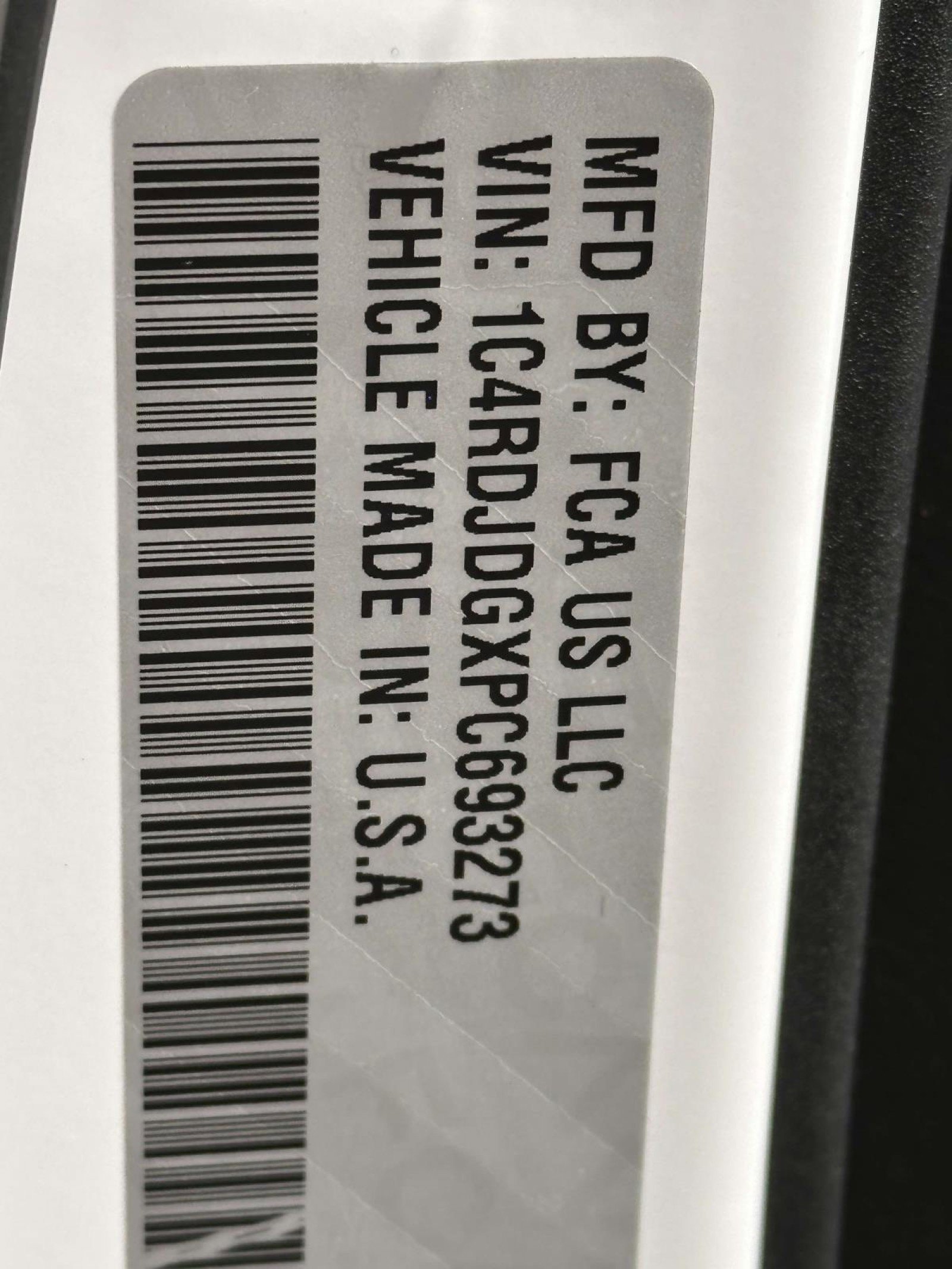 Used 2023 Dodge Durango GT image 34