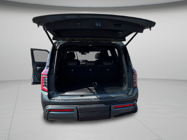 Certified 2026 Nissan Armada Platinum AWD/4WD image 9