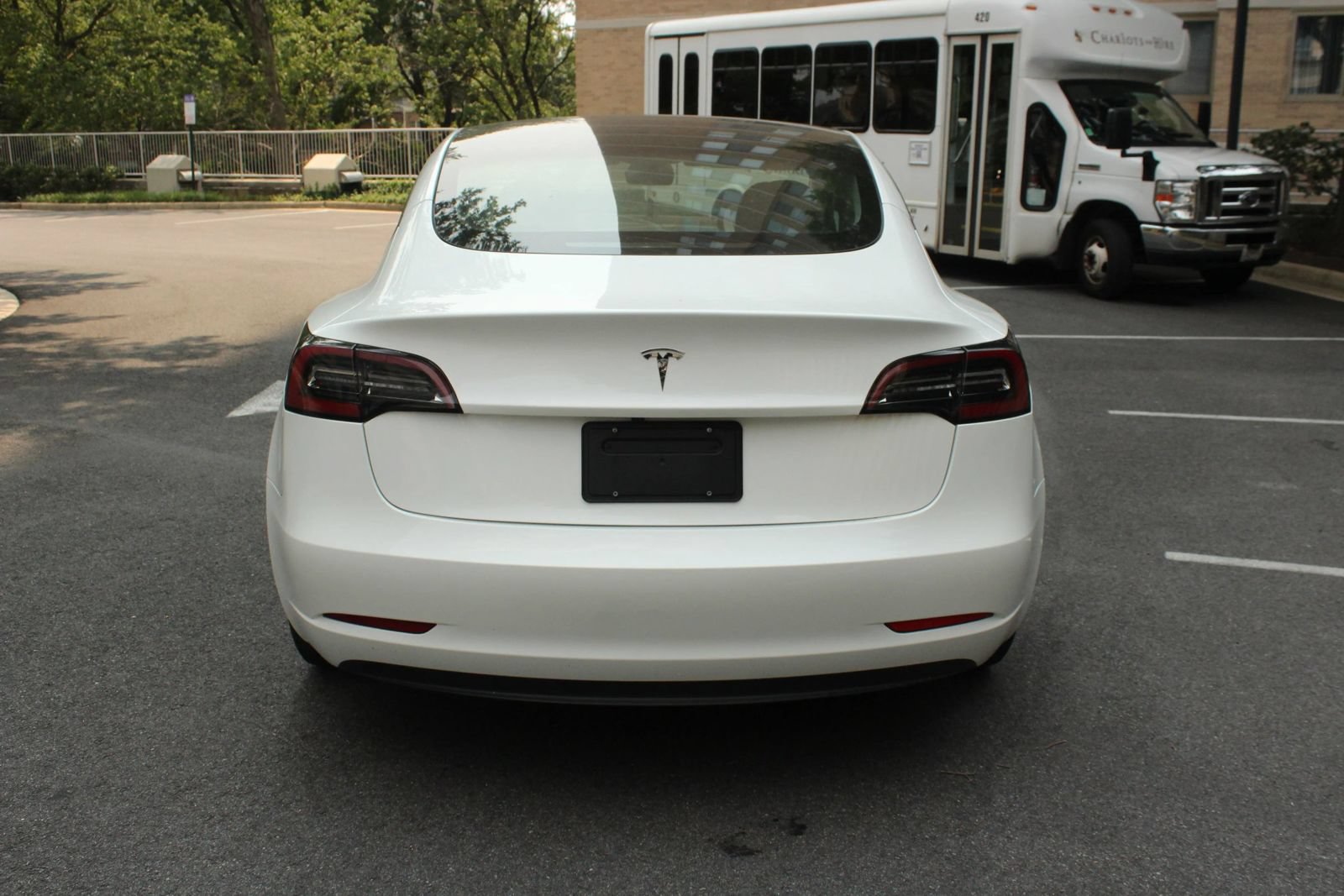 Used 2023 Tesla Model 3 Standard Range RWD image 8