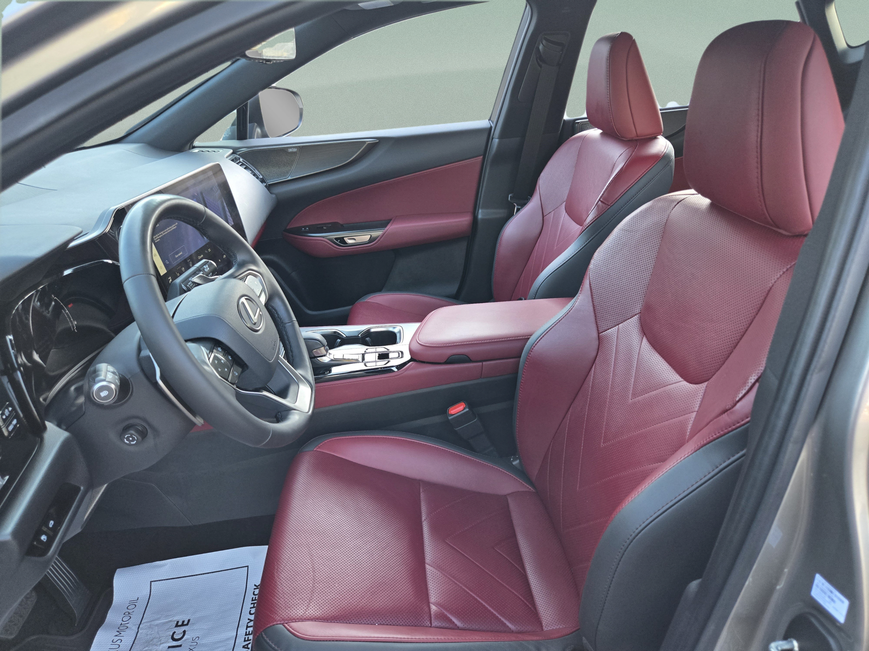 Certified 2025 Lexus NX 350 AWD w/ Accessory Package (2T) image 15