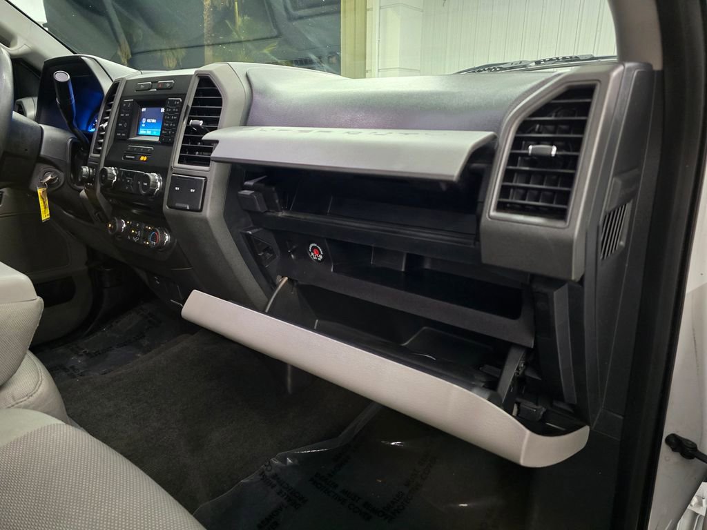 Used 2017 Ford F250 XL w/ STX Appearance Package image 35