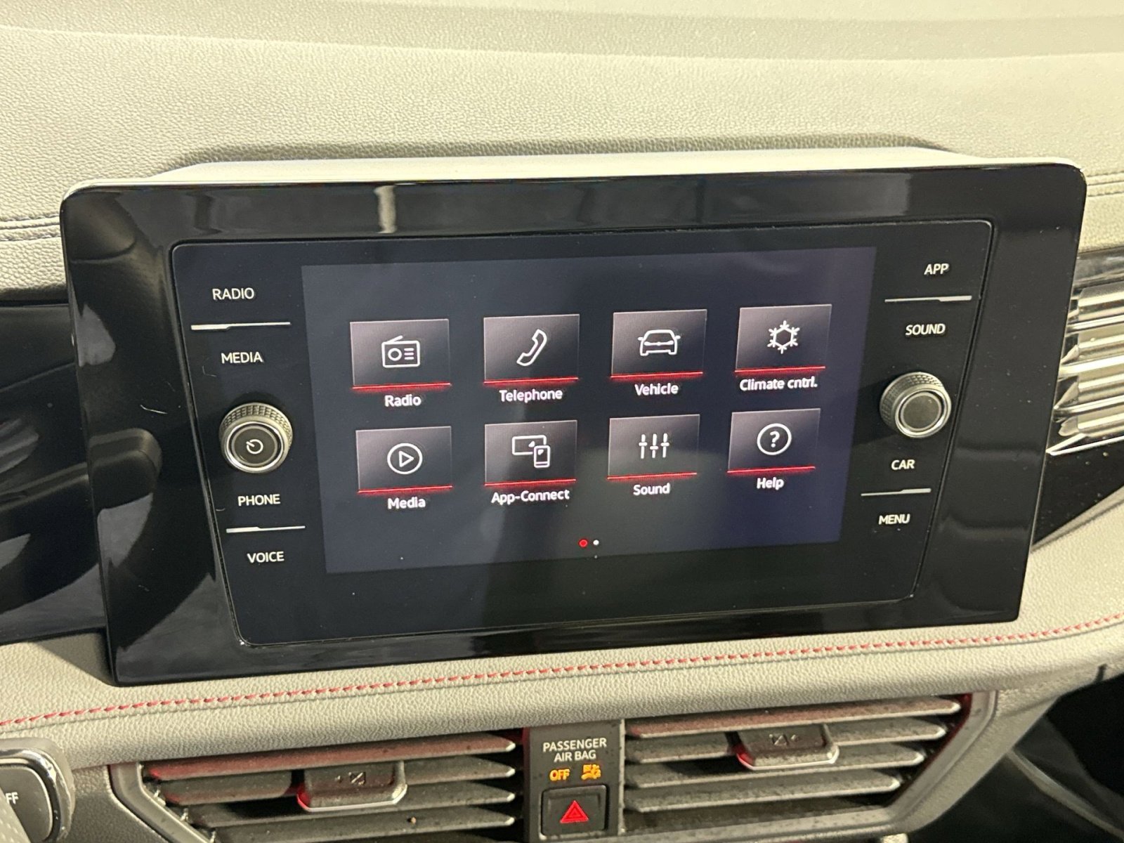 Used 2025 Volkswagen Jetta GLI Autobahn image 22