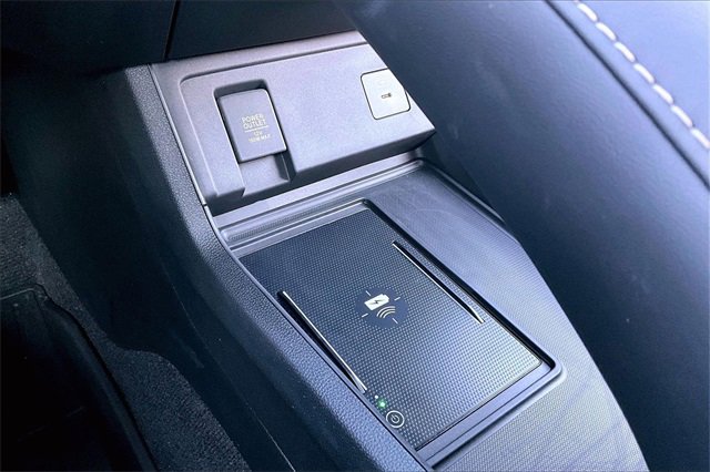 Used 2023 Acura RDX AWD w/ Advance Package image 16