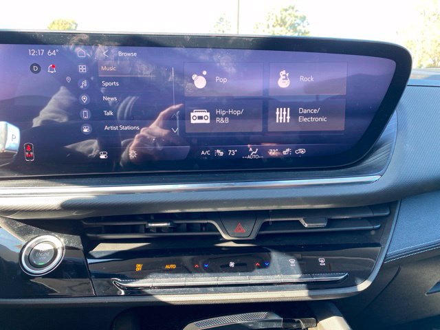 Used 2024 Buick Envision Preferred AWD/4WD image 14