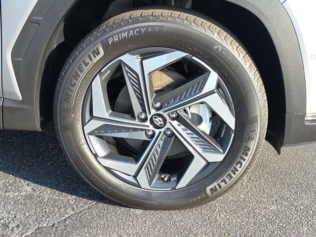Certified 2024 Hyundai Tucson Limited AWD/4WD image 27