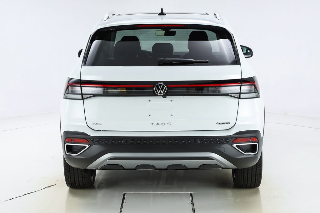 New 2026 Volkswagen Taos SEL image 8