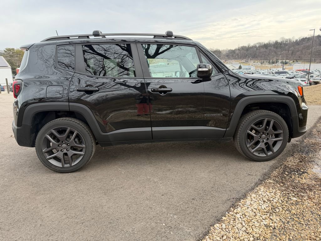 Used 2020 Jeep Renegade Altitude image 4