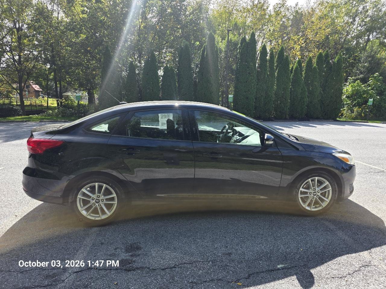 Used 2017 Ford Focus SE FWD image 7