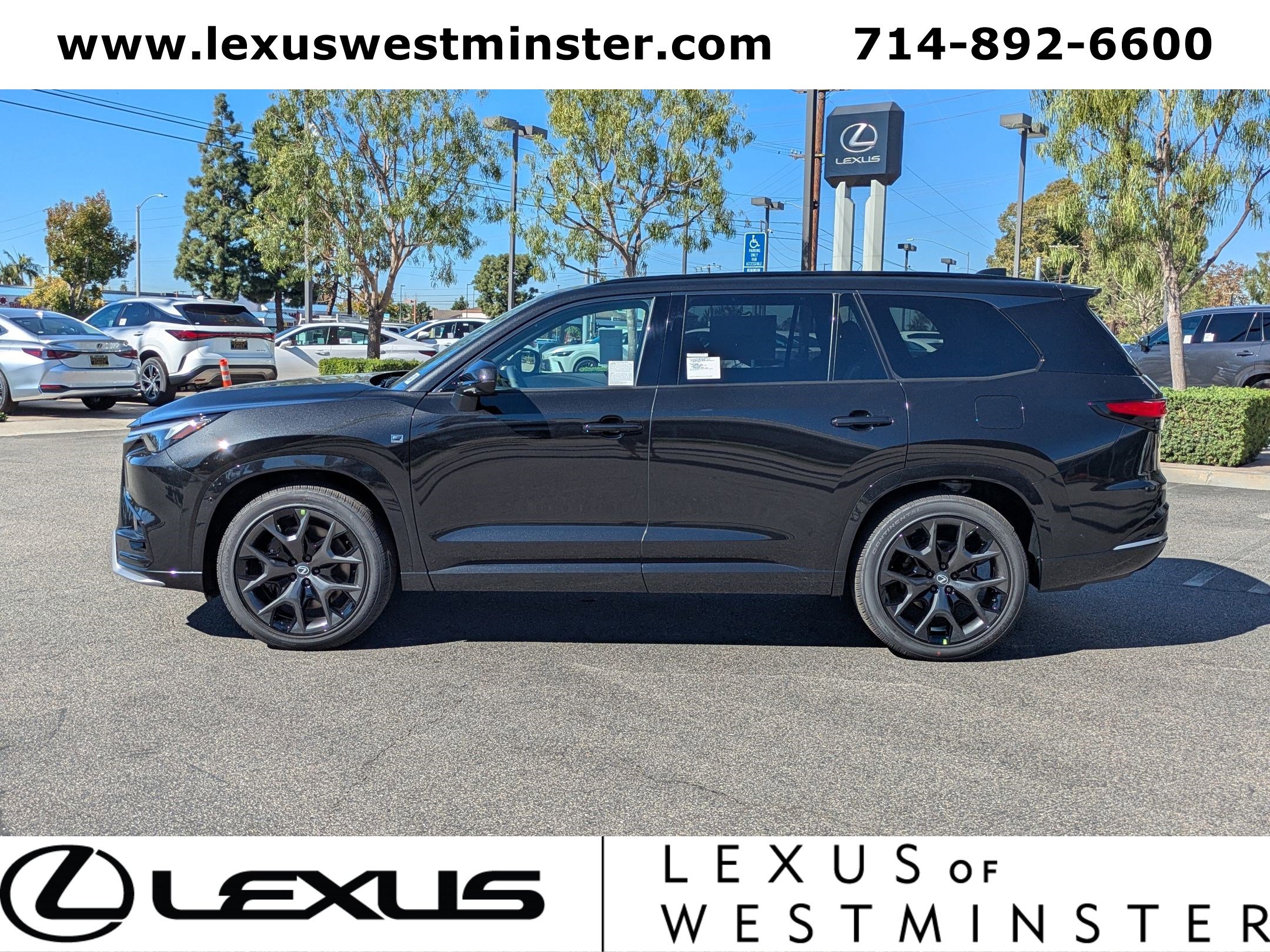 New 2026 Lexus TX 500h AWD image 12