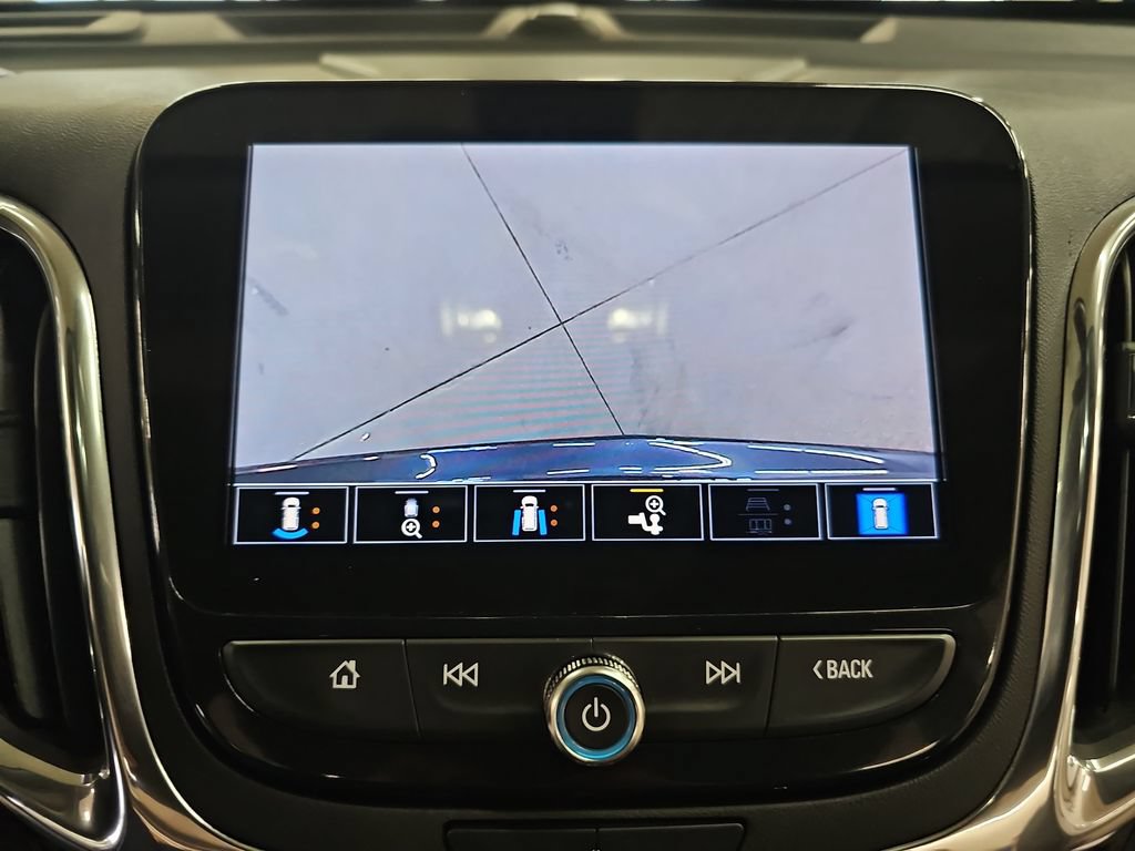 Used 2022 Chevrolet Equinox Premier AWD/4WD image 25