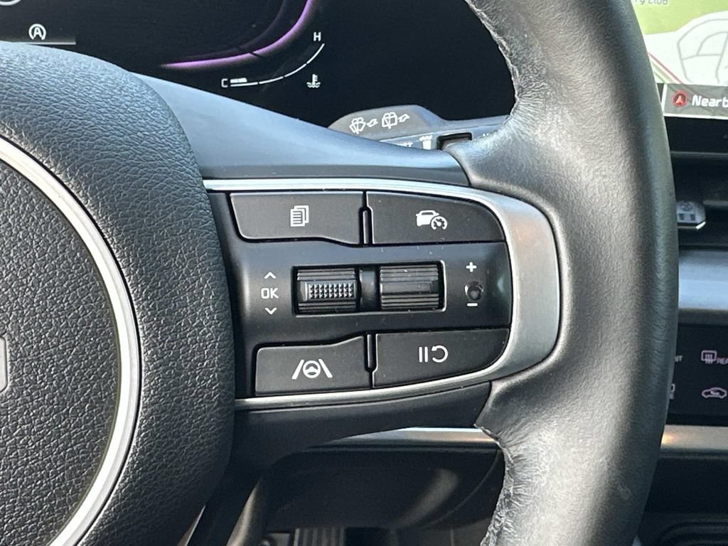 Used 2023 Kia Sportage EX AWD/4WD image 8