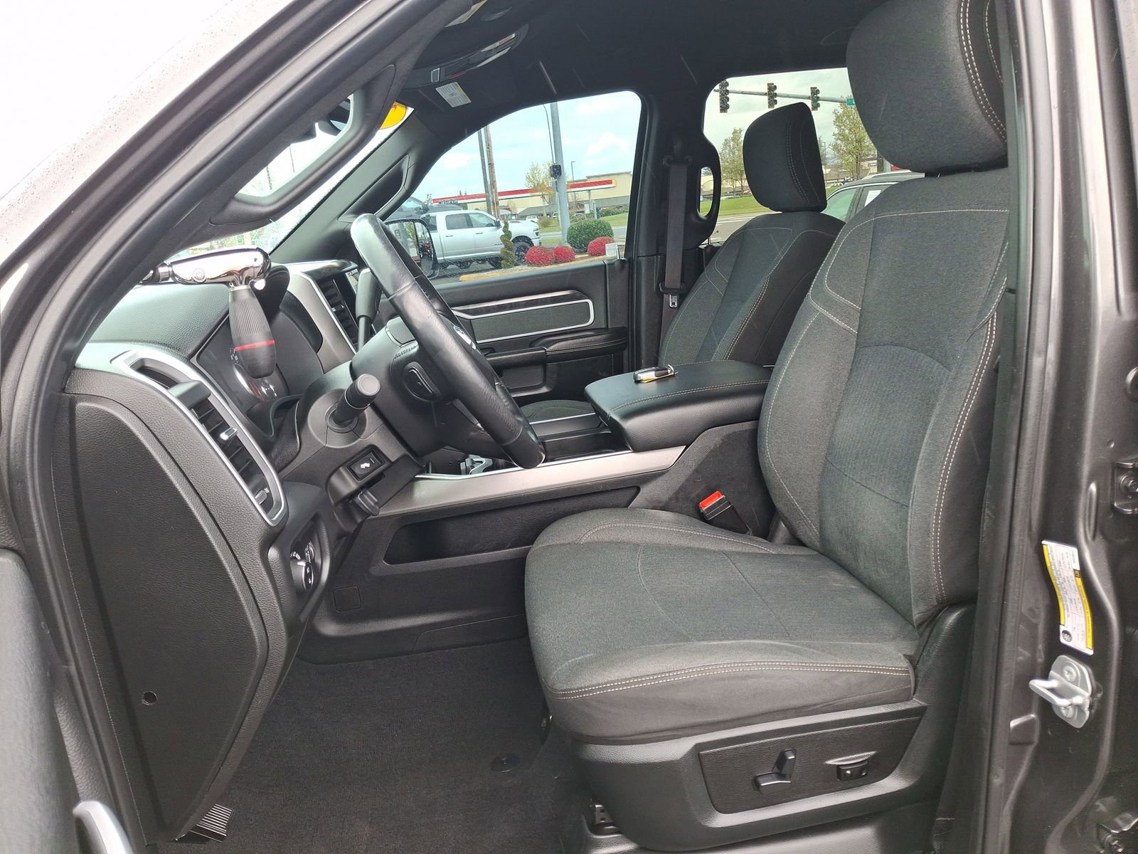 Certified 2019 RAM 3500 Big Horn image 26