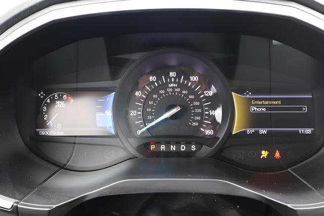 Used 2017 Ford Edge SEL w/ Equipment Group 201A image 18