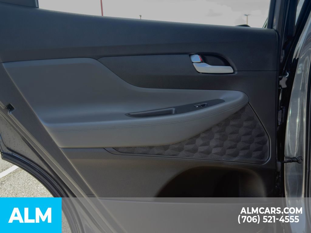 Used 2023 Hyundai Santa Fe SEL image 12