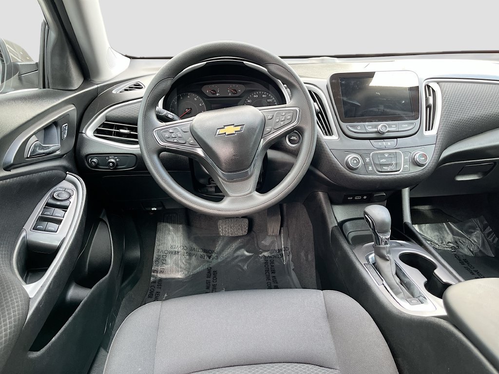 Used 2025 Chevrolet Malibu LS FWD image 22