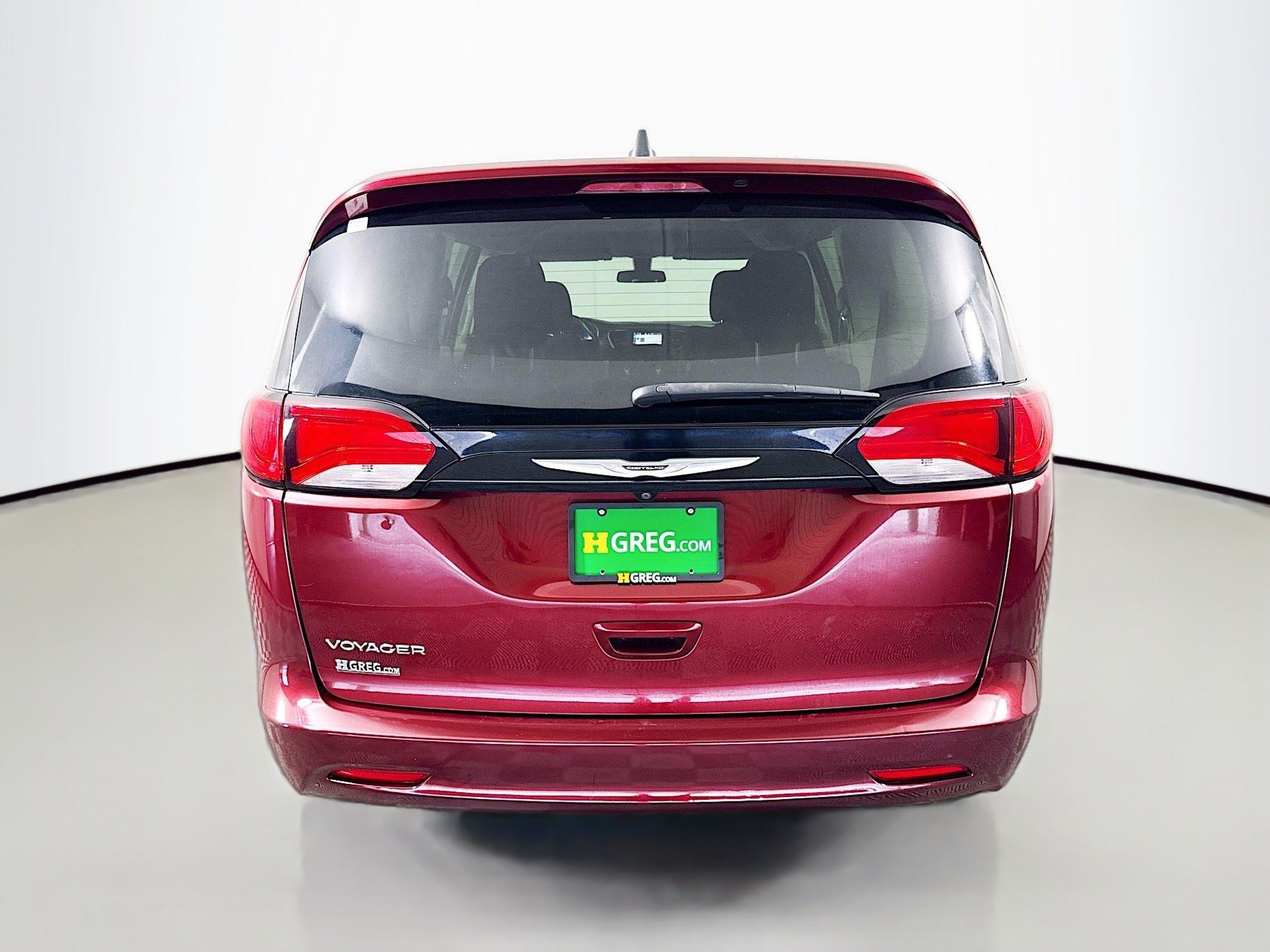 Used 2022 Chrysler Voyager LX FWD image 8