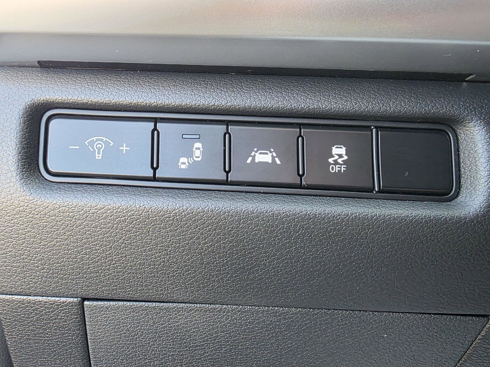 Used 2021 Kia Telluride LX image 18