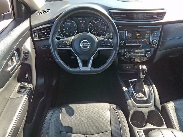 Used 2018 Nissan Rogue SL w/ Premium Package AWD/4WD image 2