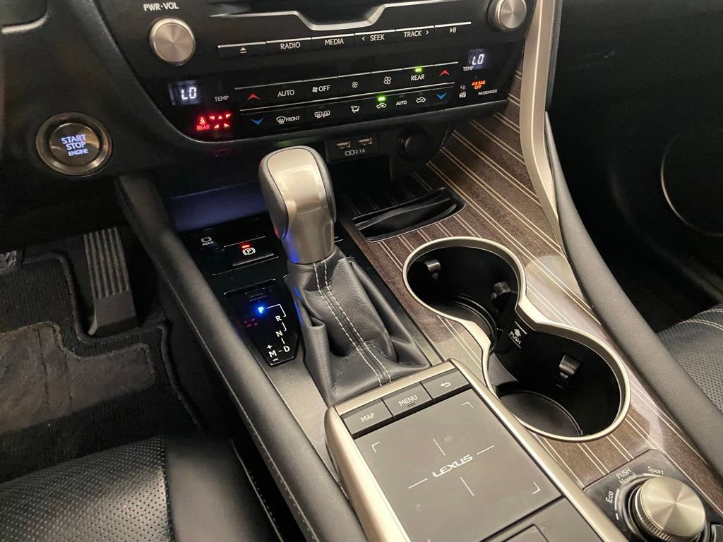 Used 2020 Lexus RX 350L Luxury w/ Accessory Package FWD image 17