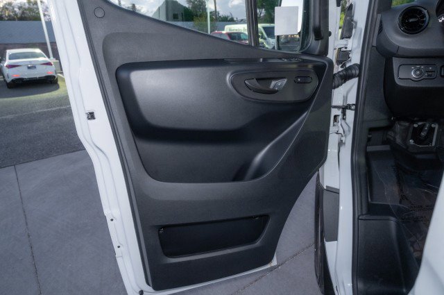 New 2025 Mercedes-Benz Sprinter 2500 image 14