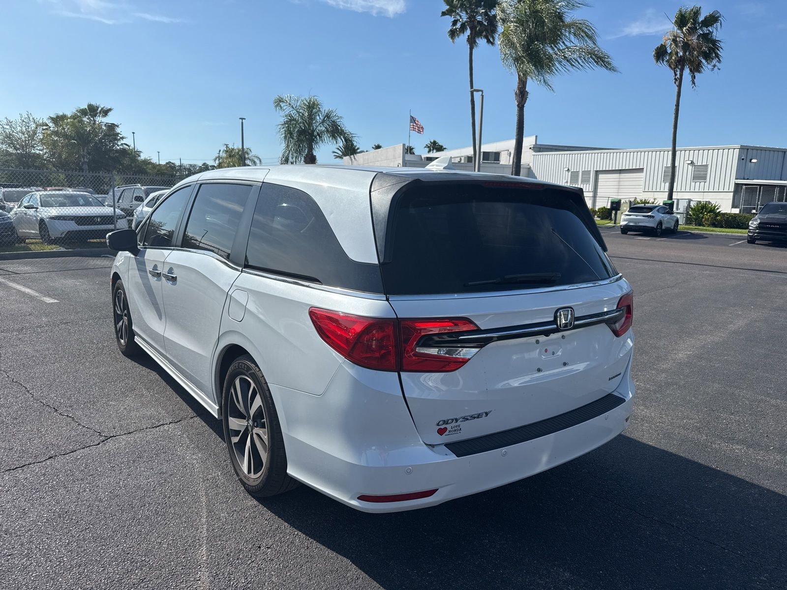 Used 2022 Honda Odyssey Touring image 5