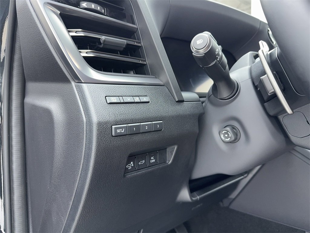 Used 2026 Lexus GX 550 image 47