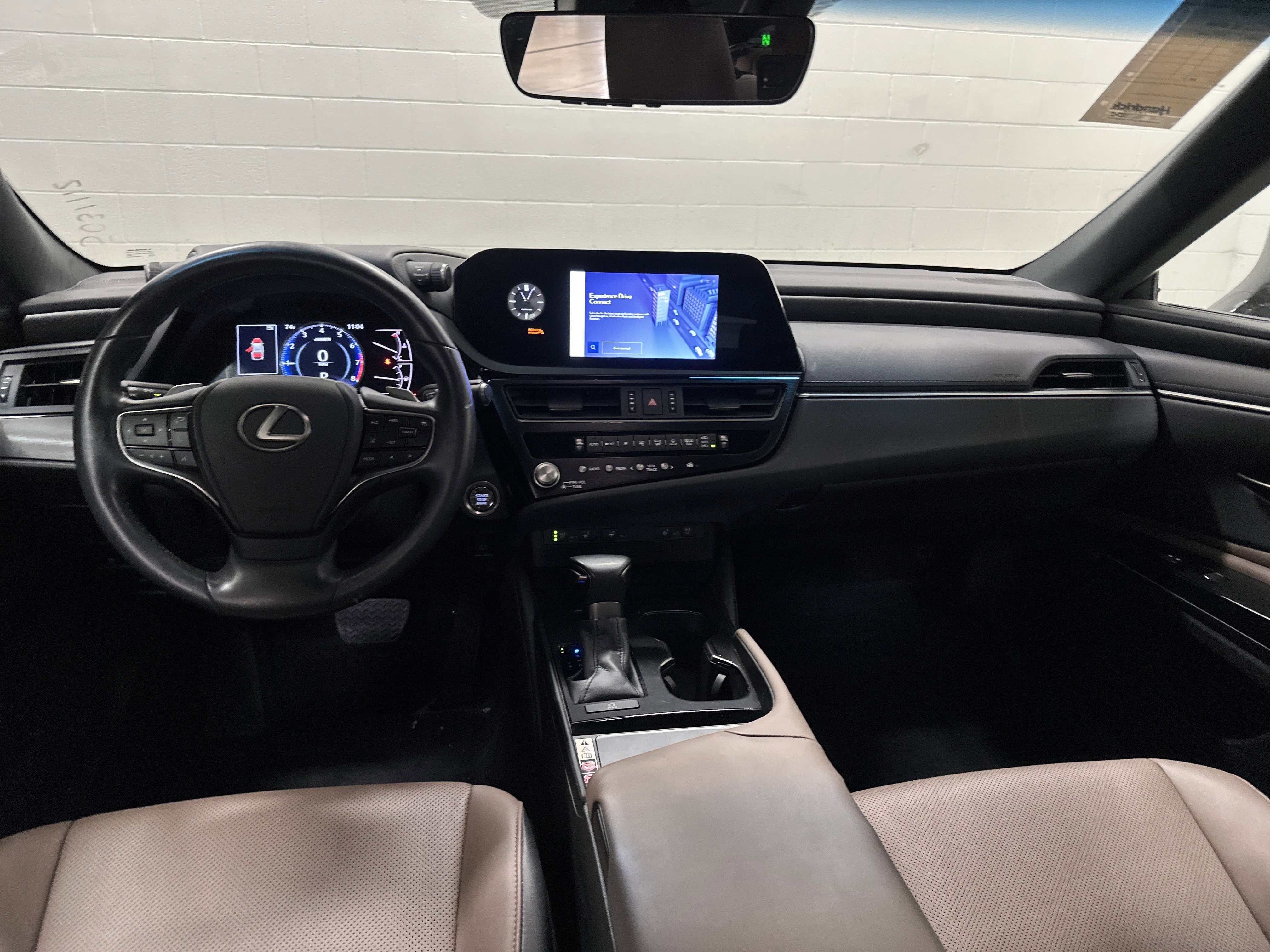 Used 2023 Lexus ES 350 w/ Premium Package FWD image 29