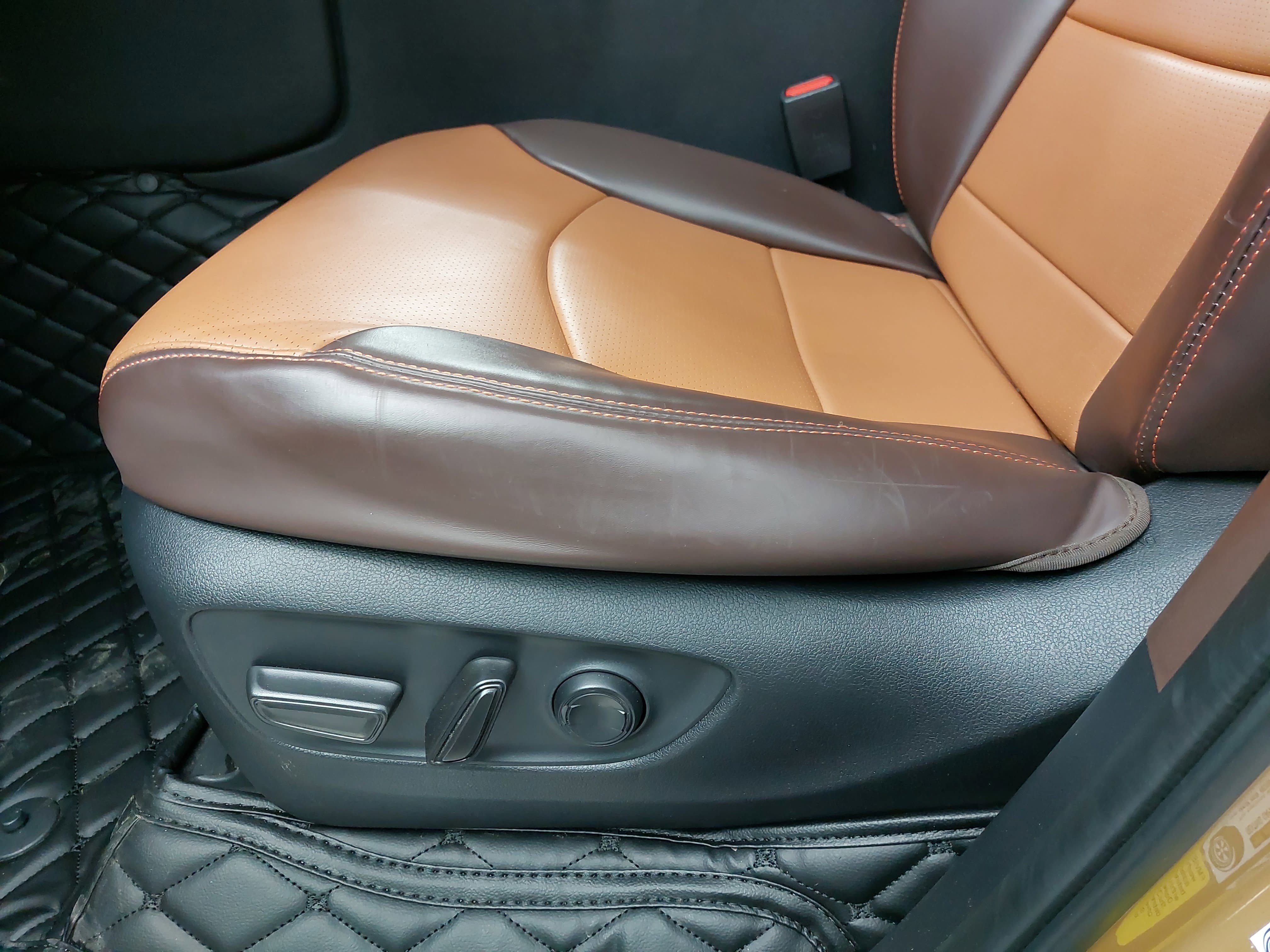 Used 2024 Toyota Land Cruiser AWD/4WD image 30