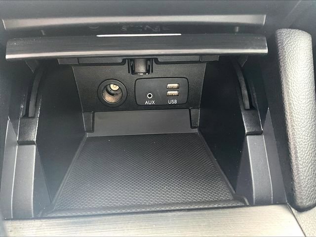Used 2017 Subaru Outback 2.5i Premium AWD/4WD image 28