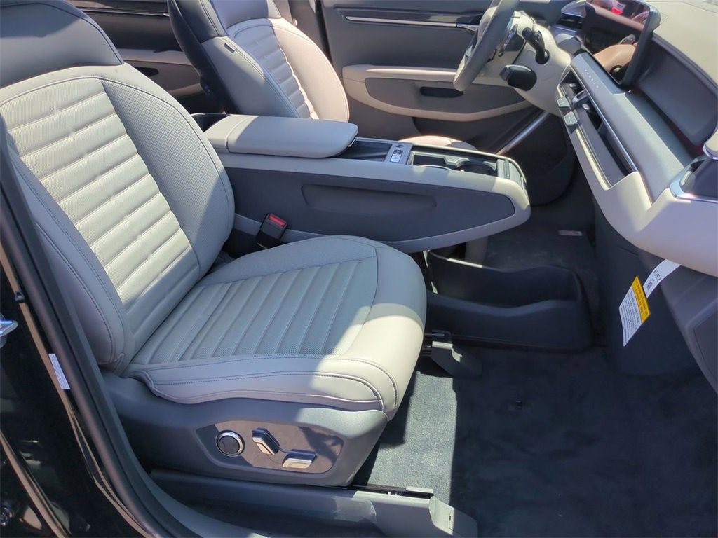 New 2026 Kia EV9 Land image 46