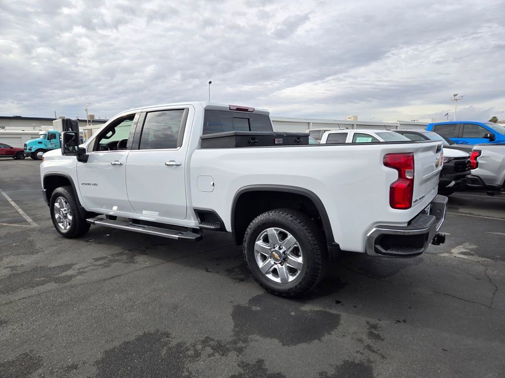 Used 2023 Chevrolet Silverado 2500 LTZ image 4