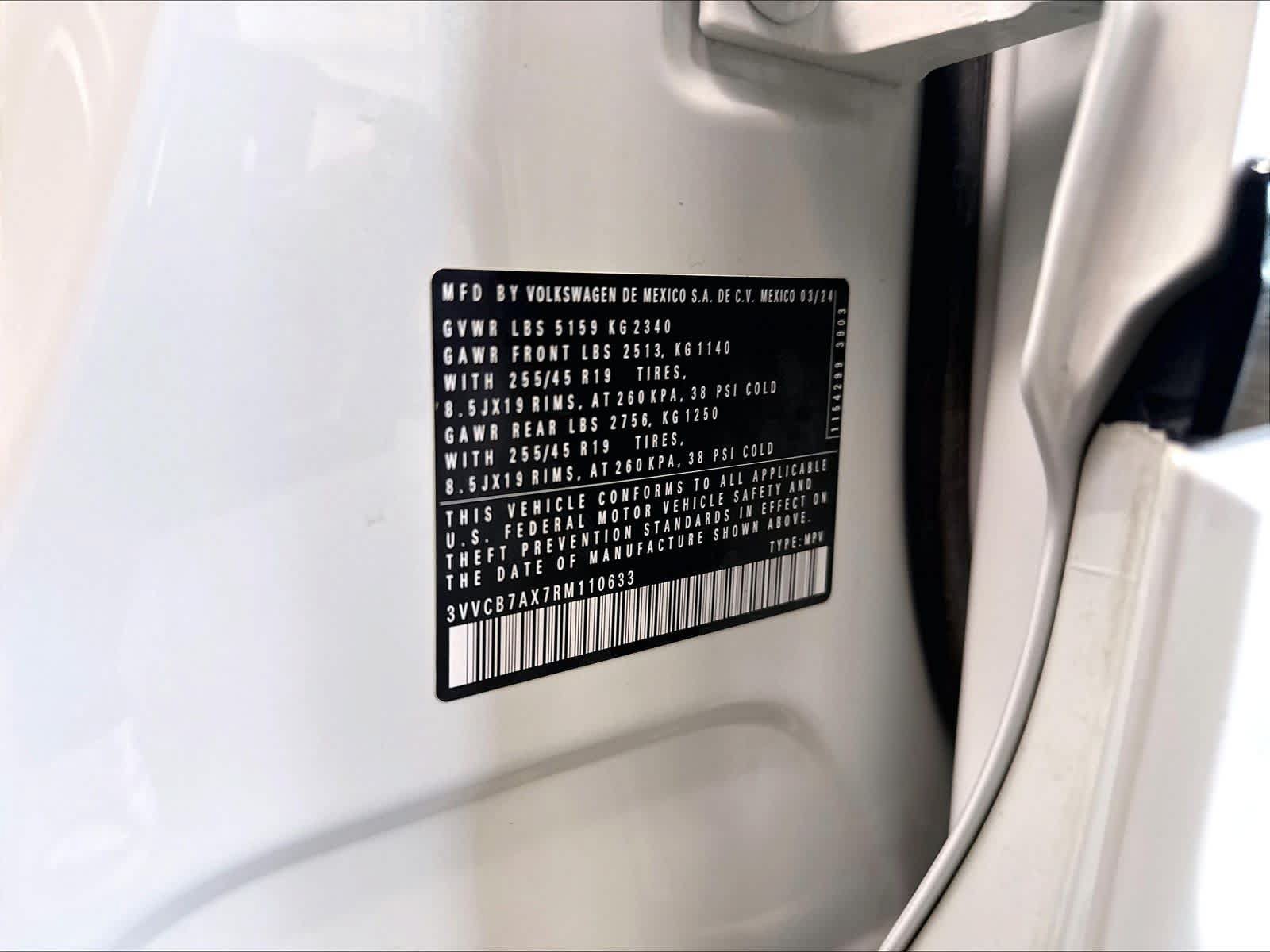 Used 2024 Volkswagen Tiguan SE R-Line FWD image 22