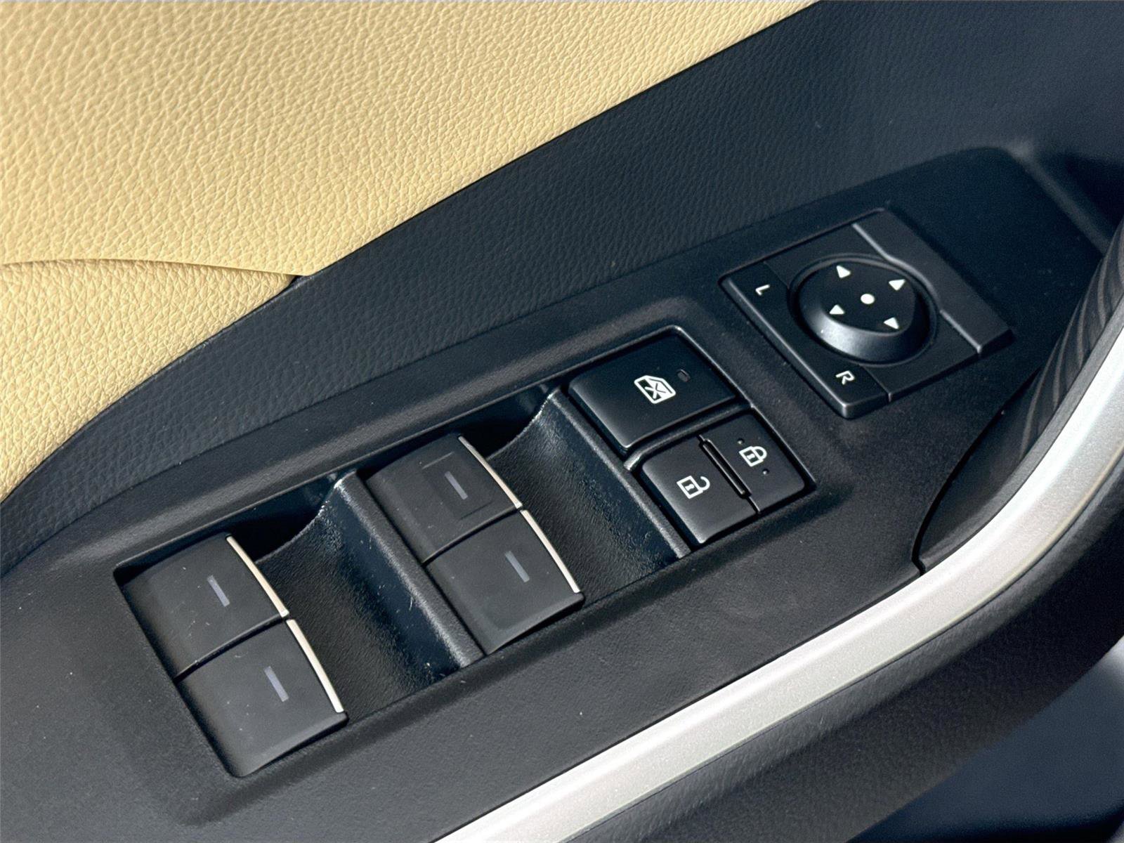 Certified 2022 Toyota RAV4 XLE image 6