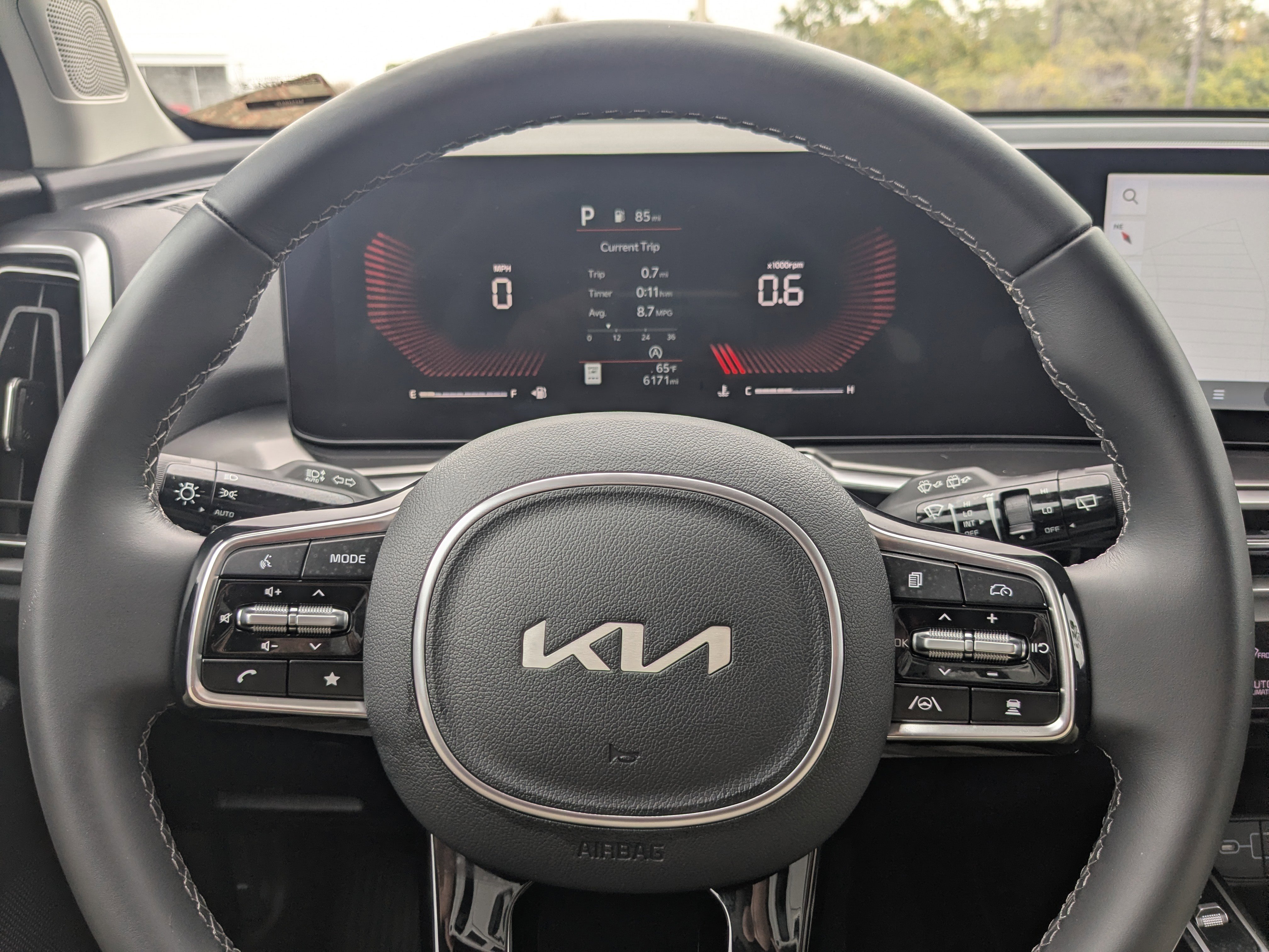 Certified 2025 Kia Sorento S image 35